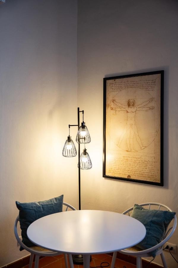 Unique Gem In Piazza Duomo Apartment Firenze Bagian luar foto